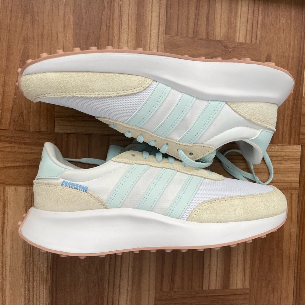 Adidas Run 70s